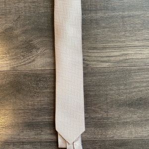 Eph Apparel Champagne Ties